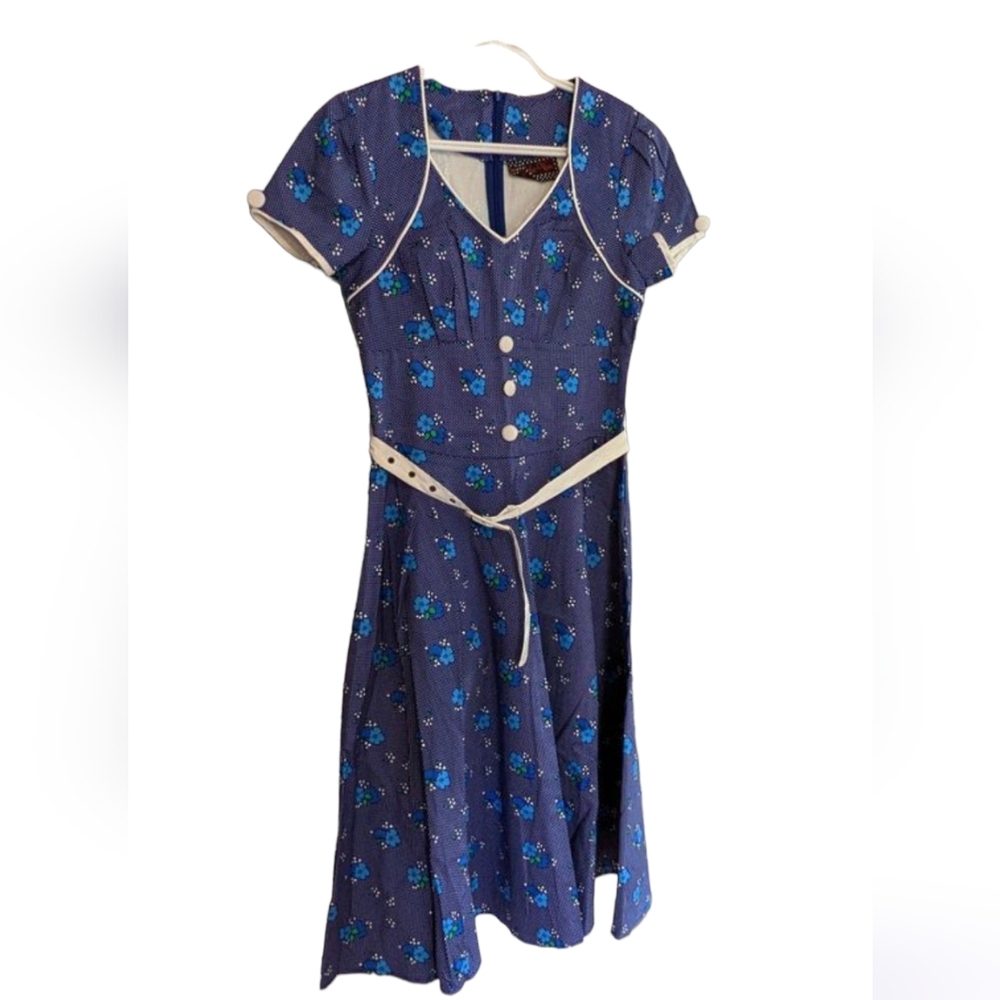 Vintage pinup style floral blue dress